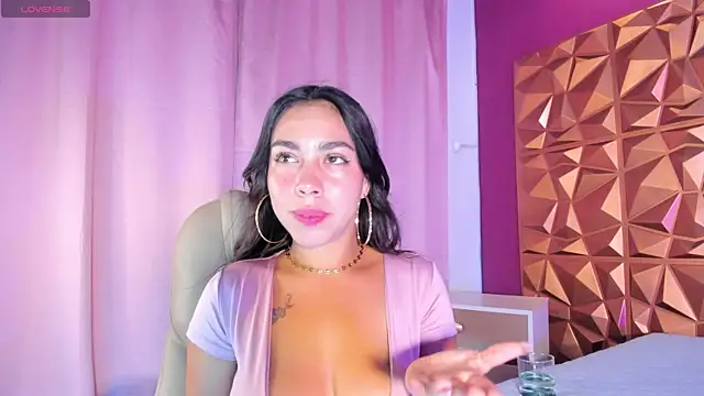 Mailynbusty online show from 17, 7, 2026