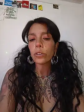 SweetVenomMilf online show from 3, 6, 2026