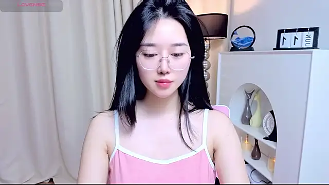 Snapshot of miuu6868 chatting on 11, 6, 2026 miuu6868 online show from 11, 6, 2026