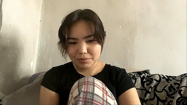 Snapshot of Molly_Teddy chatting on 25, 5, 2026 Molly Teddy online show from 25, 5, 2026