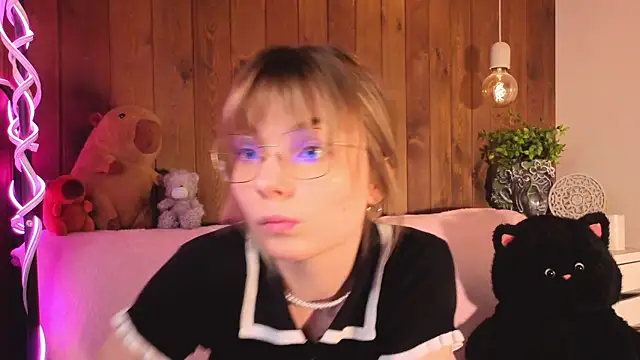 Snapshot of IvoryPesante chatting on 1, 7, 2026 IvoryPesante online show from 1, 7, 2026