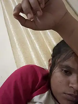 Snapshot of varsha_00 chatting on 30, 5, 2026 varsha 00 online show from 30, 5, 2026