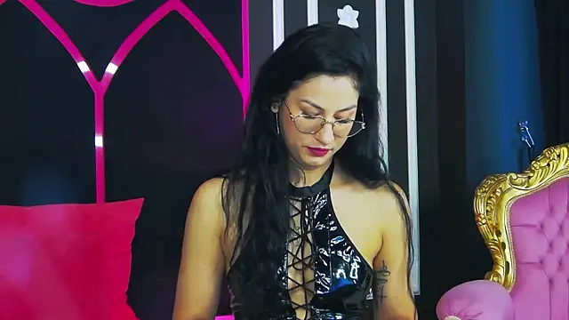 Snapshot of Areina chatting on 4, 6, 2026 Areina online show from 4, 6, 2026