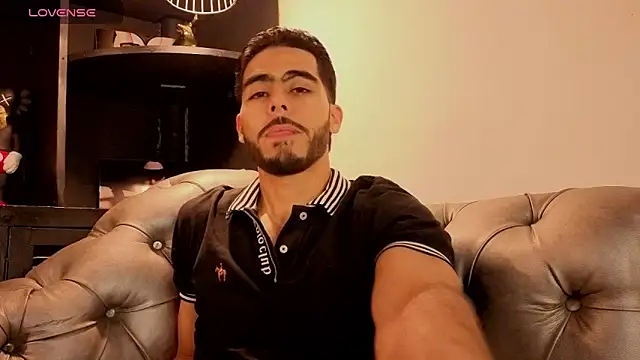 Snapshot of Jadiel_Stone chatting on 7, 6, 2026 Jadiel Stone online show from 7, 6, 2026