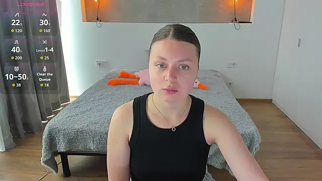 Snapshot of Kitkatvel chatting on 18, 6, 2026 Kitkatvel online show from 18, 6, 2026