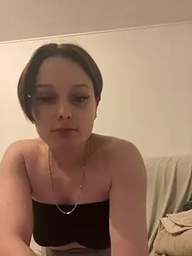 Snapshot of Quenn667 chatting on 24, 5, 2026 Quenn667 online show from 24, 5, 2026