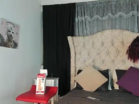 aura sterling online show from 7, 6, 2026