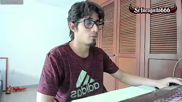 Snapshot of SrIncognito666 chatting on 14, 7, 2026 SrIncognito666 online show from 14, 7, 2026