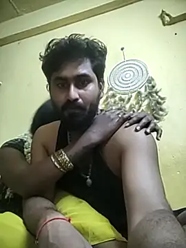 Snapshot of Housewife-desi chatting on 26, 5, 2026 Housewife-desi online show from 26, 5, 2026