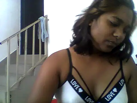 Snapshot of MiaReed667 chatting on 27, 5, 2026 MiaReed667 online show from 27, 5, 2026