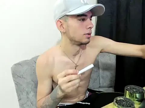 Snapshot of Tokioxx chatting on 7, 7, 2026 Tokioxx online show from 7, 7, 2026