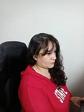 alayacherry  online show from 1, 6, 2026
