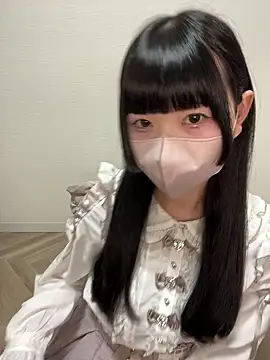 Snapshot of Reina_0129 chatting on 17, 7, 2026 Reina 0129 online show from 17, 7, 2026