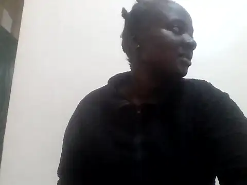 Snapshot of Ebonylouisa chatting on 19, 7, 2026 Ebonylouisa online show from 19, 7, 2026