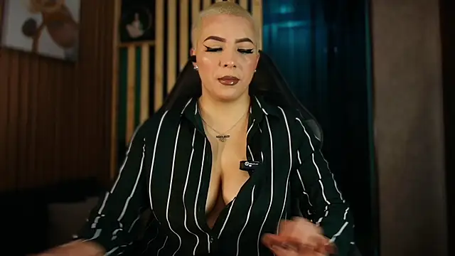 camila chainn  online show from 17, 6, 2026