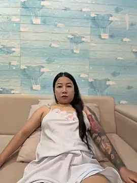 Snapshot of LINDA_HD chatting on 3, 7, 2026 LINDA HD online show from 3, 7, 2026