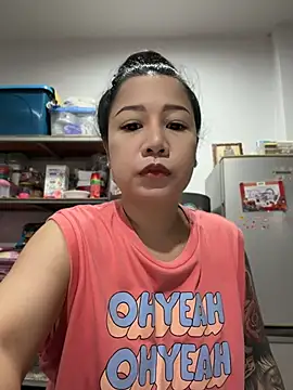 Snapshot of LINDA_HD chatting on 7, 7, 2026 LINDA HD online show from 7, 7, 2026