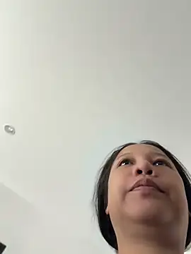 Snapshot of LINDA_HD chatting on 6, 6, 2026 LINDA HD online show from 6, 6, 2026