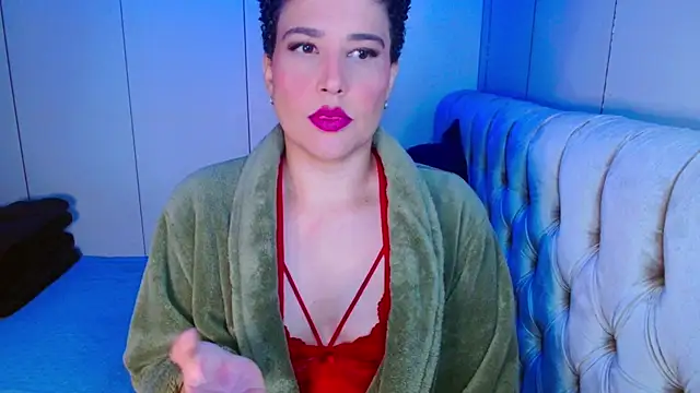luasecret21 online show from 25, 5, 2026