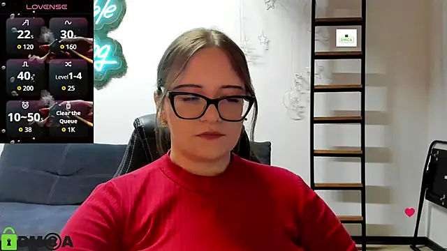 Snapshot of JuliNy_x chatting on 30, 6, 2026 JuliNy x online show from 30, 6, 2026