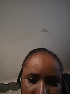 Snapshot of Caramel_Lucy chatting on 26, 5, 2026 Caramel Lucy online show from 26, 5, 2026