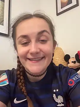 Snapshot of Ana_Delacour chatting on 26, 6, 2026 Ana Delacour online show from 26, 6, 2026