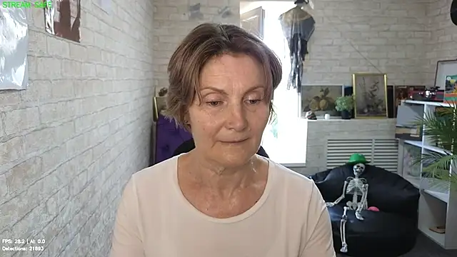 Snapshot of Mabel_Magic chatting on 10, 7, 2026 Mabel Magic online show from 10, 7, 2026