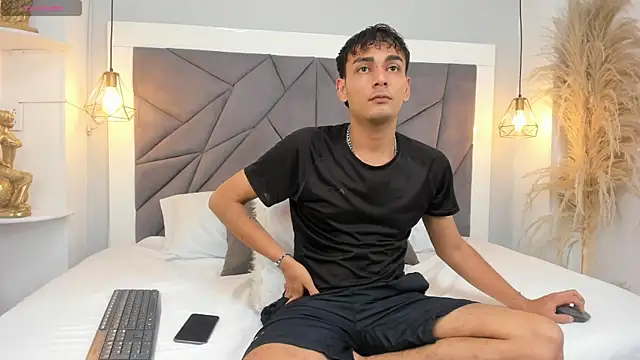 Snapshot of LiamBlake_ chatting on 28, 5, 2026 LiamBlake online show from 28, 5, 2026
