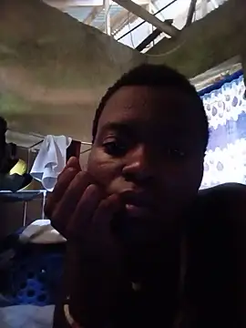 Snapshot of QUEEN_SOPHIE037 chatting on 26, 5, 2026 QUEEN SOPHIE037 online show from 26, 5, 2026