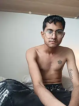 xanderlover online show from 25, 5, 2026
