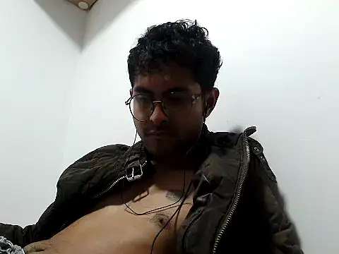 Snapshot of xanderlover chatting on 8, 7, 2026 xanderlover online show from 8, 7, 2026