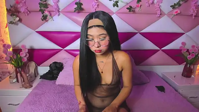 Sofirose 111 online show from 22, 7, 2026