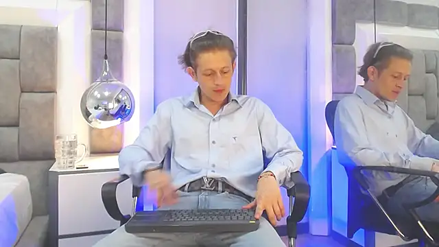 Snapshot of AnthonyStone_ chatting on 30, 5, 2026 AnthonyStone online show from 30, 5, 2026