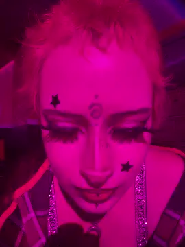 Snapshot of whimsicallylusty chatting on 1, 6, 2026 whimsicallylusty online show from 1, 6, 2026