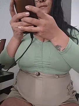 Snapshot of _natashaxxx_ chatting on 17, 6, 2026 natashaxxx online show from 17, 6, 2026