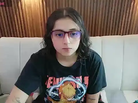 Snapshot of feelena_mysoull chatting on 29, 5, 2026 feelena mysoull online show from 29, 5, 2026