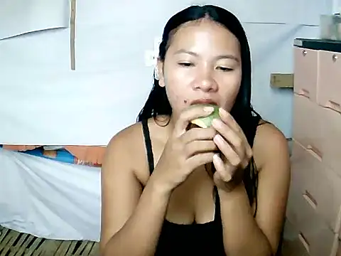 Snapshot of spicy2000_ chatting on 27, 5, 2026 spicy2000 online show from 27, 5, 2026