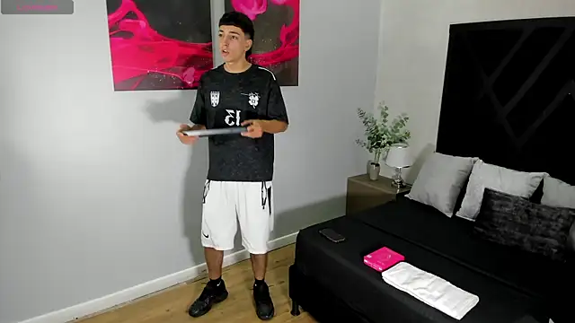 Gian Rossi online show from 14, 7, 2026