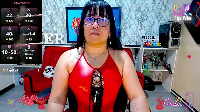 Snapshot of Xander_Taylor__ chatting on 5, 6, 2026 Xander Taylor online show from 5, 6, 2026