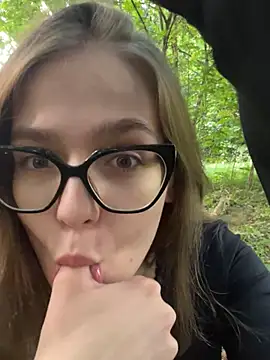Snapshot of Bamby_bump chatting on 15, 7, 2026 Bamby bump online show from 15, 7, 2026