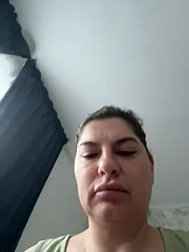 evaxxxcurvyxxx online show from 4, 7, 2026