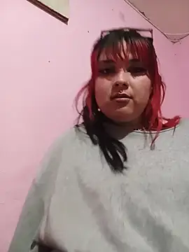 Snapshot of curvy_latina chatting on 20, 6, 2026 curvy latina online show from 20, 6, 2026