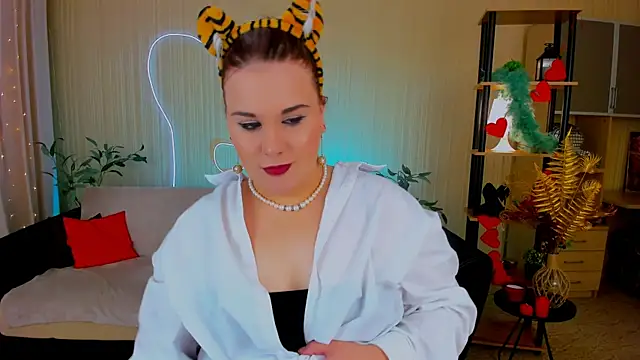 OliviaTwens online show from 16, 7, 2026