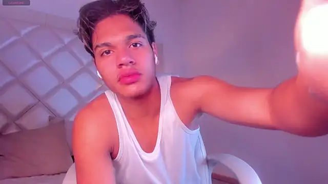 MarcoDeluxxe online show from 3, 6, 2026