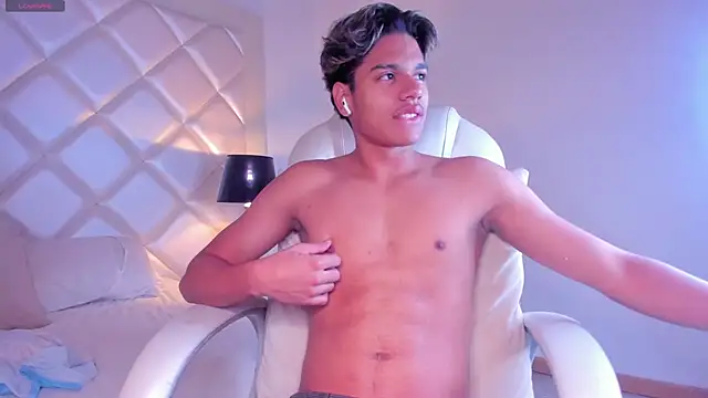 MarcoDeluxxe online show from 31, 5, 2026