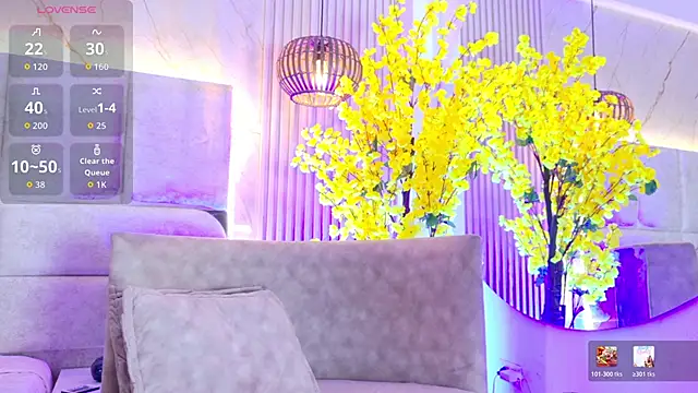 Snapshot of JuliiaSantos chatting on 1, 6, 2026 JuliiaSantos online show from 1, 6, 2026