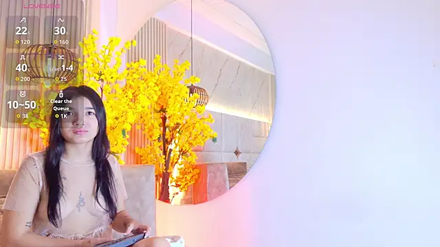 Snapshot of JuliiaSantos chatting on 7, 6, 2026 JuliiaSantos online show from 7, 6, 2026