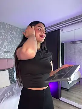 Snapshot of Aitana06 chatting on 18, 6, 2026 Aitana06 online show from 18, 6, 2026