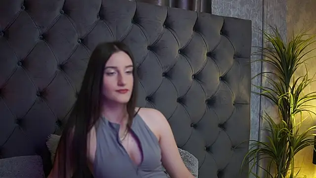 JadeYum online show from 29, 5, 2026