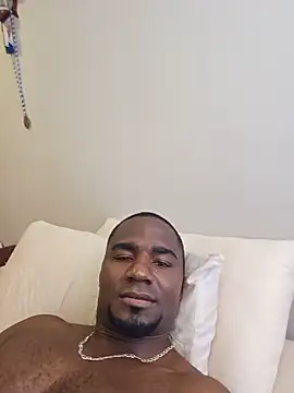 Snapshot of tu_negrito_sexy chatting on 27, 5, 2026 tu negrito sexy online show from 27, 5, 2026